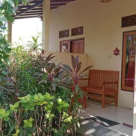 Van Santri Homestay Pemuteran Экстерьер фото