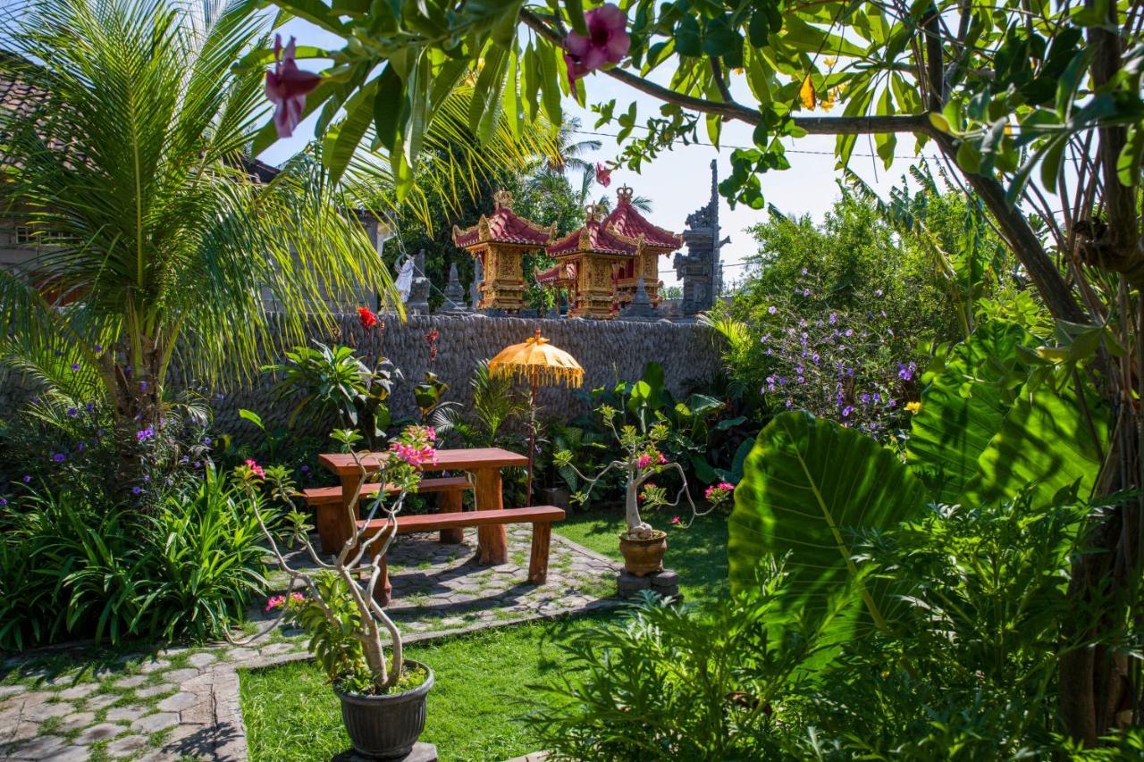 Van Santri Homestay Pemuteran Экстерьер фото